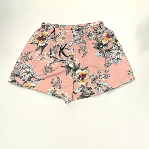 Shein Relaxed fit Shorts | SIZE L (8-10) - Picture 1 of 5